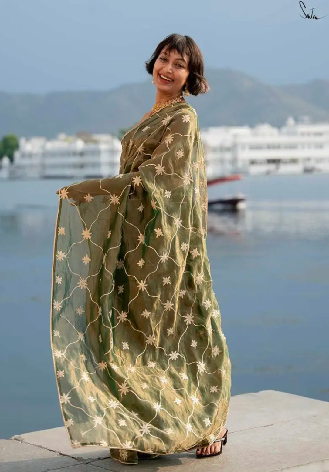 Suta Armin Pure Silk Saree - Olive Green