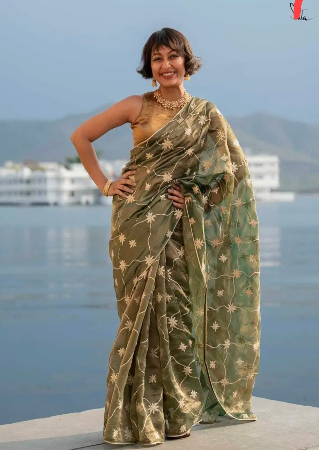 Suta Armin Pure Silk Saree - Olive Green